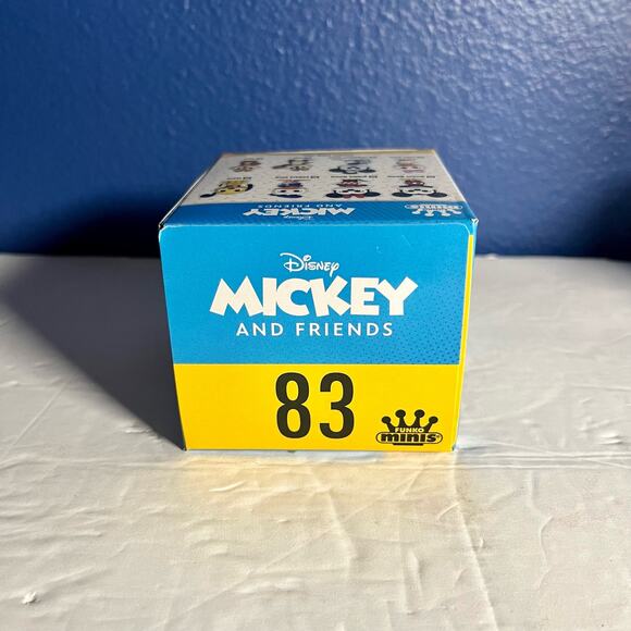 Disney Funko Minis MICKEY MOUSE 83 Figure New - Picture 5 of 7